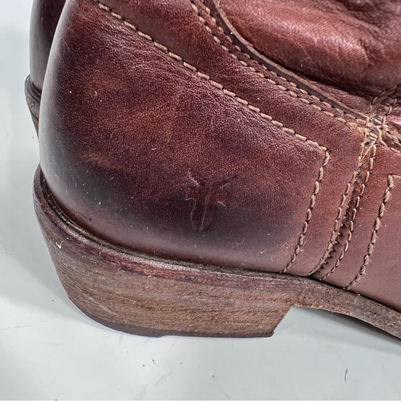 FRYE Carson Shortie Brown Leather Pull on Western Bootie - Picture 9 of 9